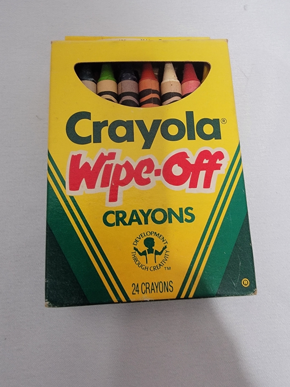 Crayola Wipe-Off Crayons - Yellow/Green Box (24)
